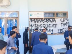 Mahasiswa Universitas Madura Segel Gedung Rektorat Tuntut Transparansi Dana Pembinaan Prestasi