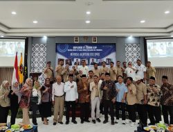 Refleksi 17 Tahun, AJP Gelar Bedah Buku Sekaligus Temu Jurnalis Se-Madura