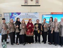 Pelatihan dan Pendampingan Penyusunan Soal HOTS Berbasis Artificial Intelligence di SDK Santo Redemptus