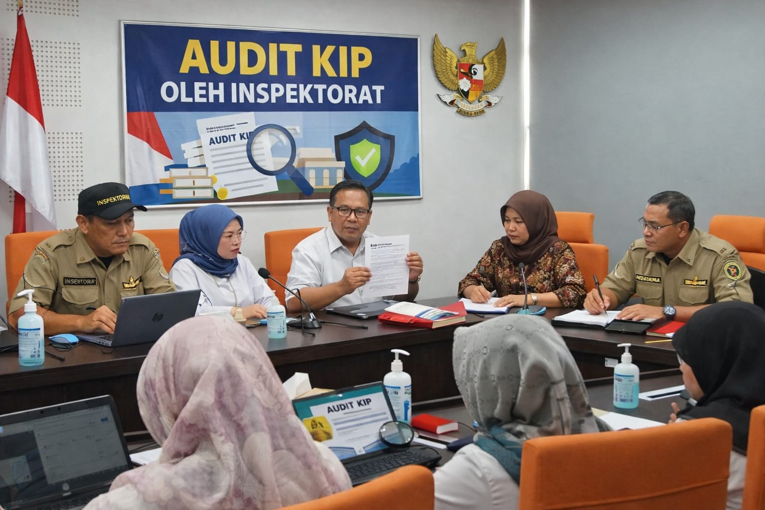 Ilustrasi Audit Inspektorat Jenderal Kemendiktisaintek dengan Universitas Madura 